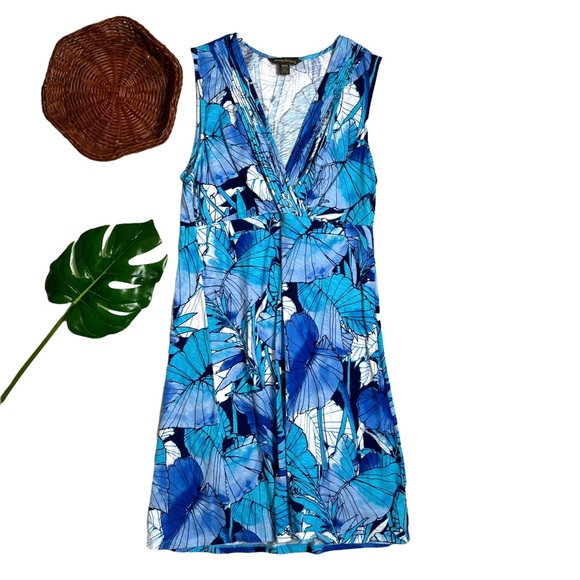 Tommy Bahama Dresses & Skirts - Tommy Bahama Tropical Blue Floral Monstera Blue Sleeveless Dress Size Medium
